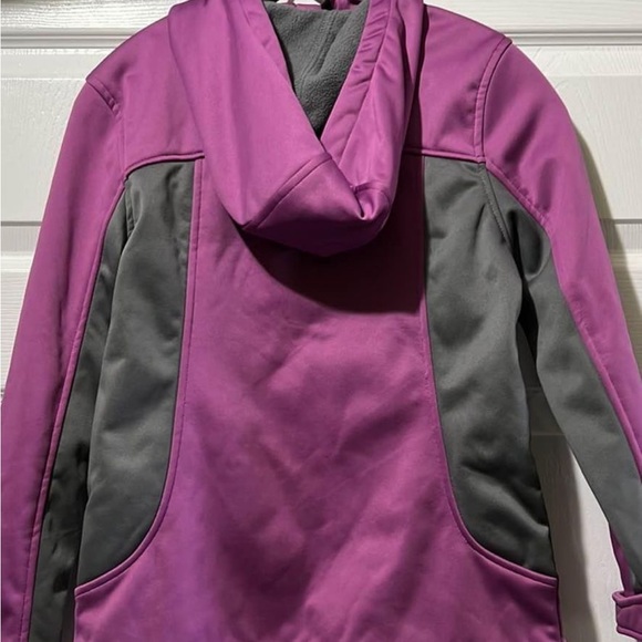 Girls Reebok Jacket - Picture 5 of 6